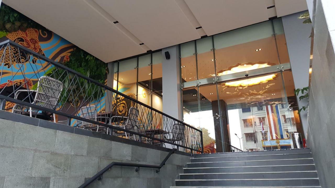Luminor Hotel Jakarta Kota By Wh Eksteriør billede